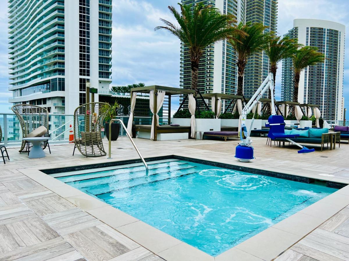 Hyde House - Luxury Waterfront 2Br 2Ba Apartment Suite With Direct Ocean View, Roof Top Pool, Resort Amenities Hollywood Extérieur photo